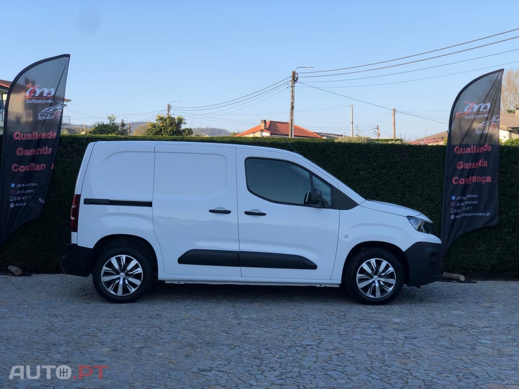 Peugeot Partner 1.5 BlueHDi Premium Standard Plus