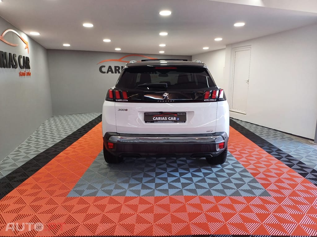 Peugeot 3008 1.2 PureTech Allure