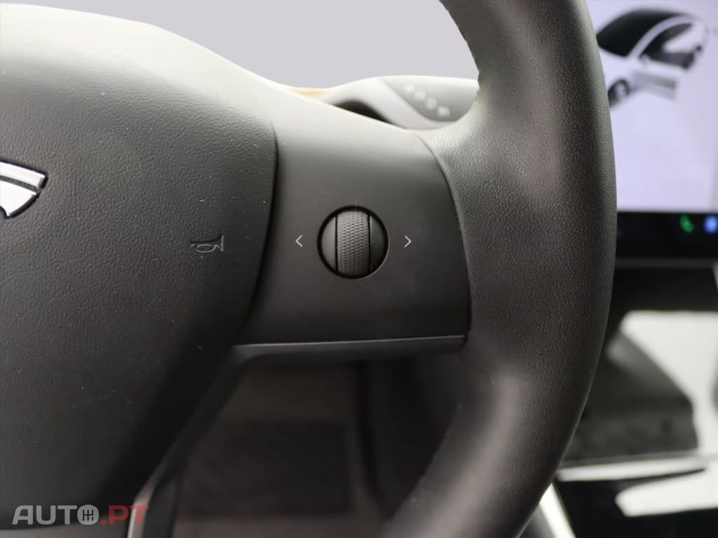 Tesla Model 3 Long-Range AWD I.V.A DEDUTÍVEL 
