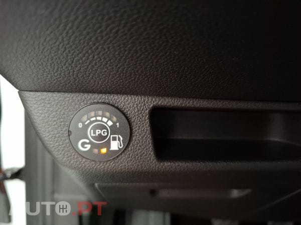 Renault Clio TCe 100 Bi-Fuel Evolution