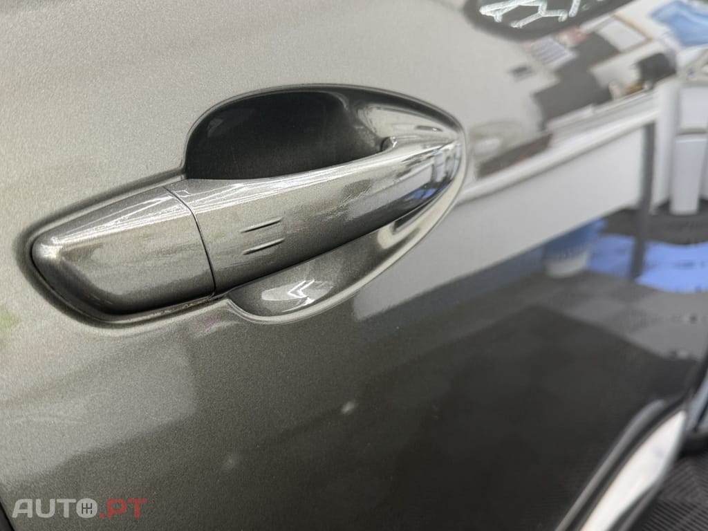 Peugeot 3008 1.5 BlueHDi Allure