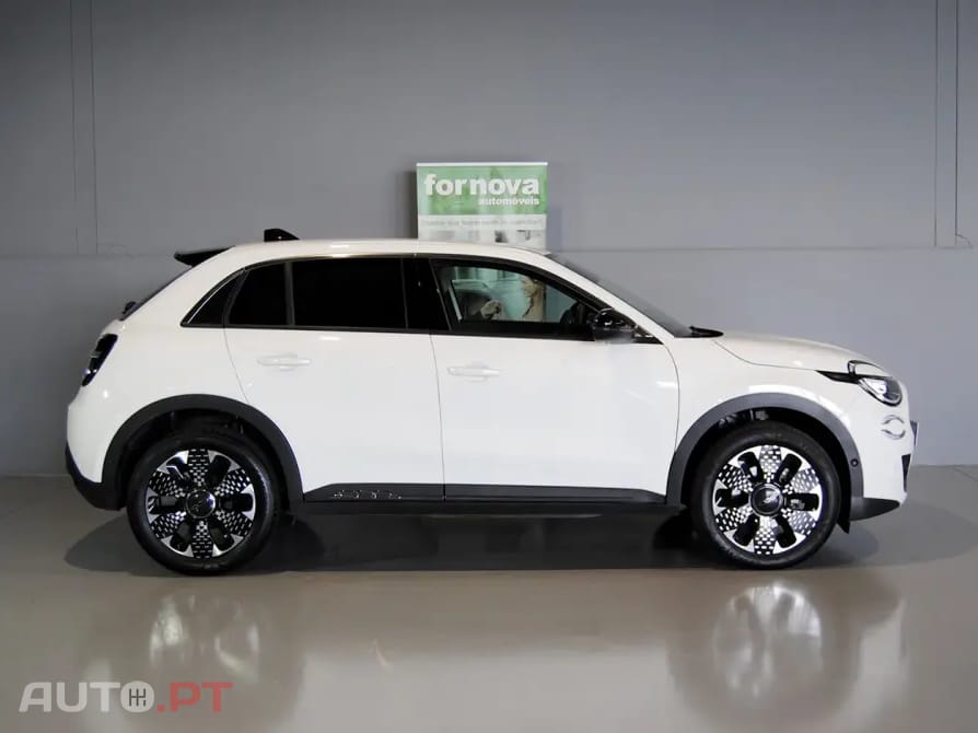 Fiat 600 1.2 Hybrid La Prima