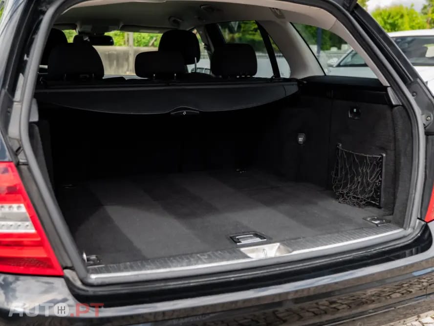 Mercedes-Benz C 220 CDi Classic BlueEfficiency