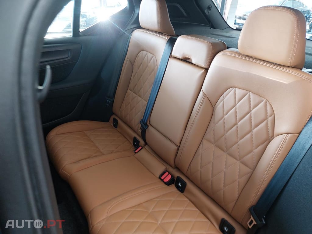 Volvo XC40 1.5 T4 PHEV Inscription Expression