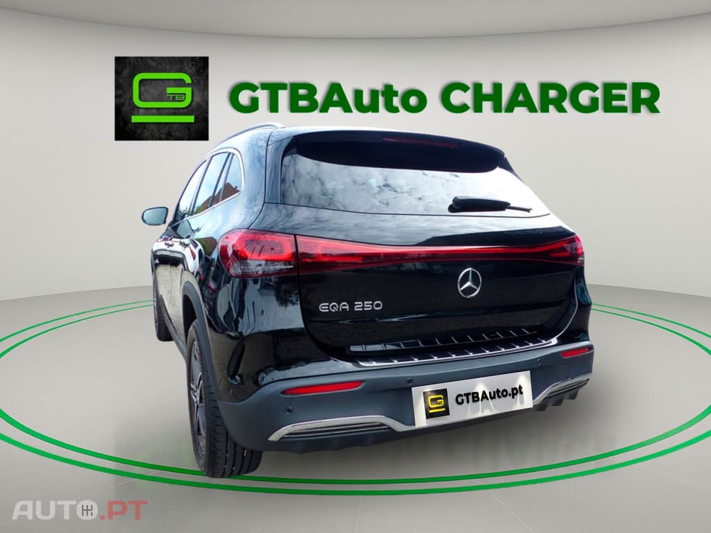 Mercedes-Benz EQA 250 AMG PLUS DISTRONIC I.V.A DEDUTIVEL