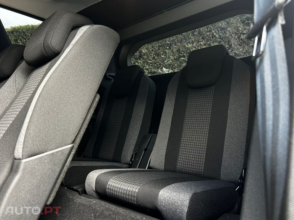 Peugeot 5008 BlueHDi 130 Active Business-Pack