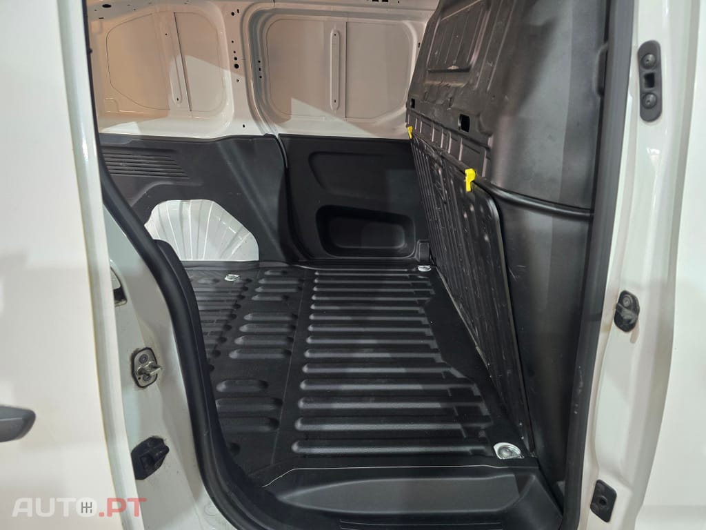 Opel Combo 1.5 CDTi L1H1 Enjoy