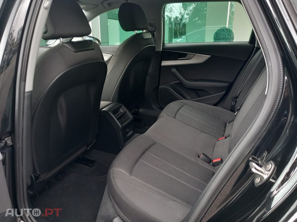 Audi A4 Avant 35 TDI Design S tronic