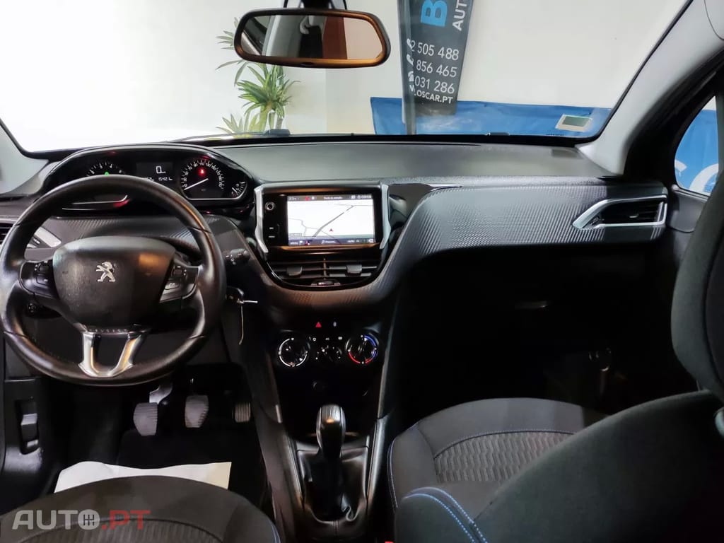 Peugeot 208 1.2 PureTech Style