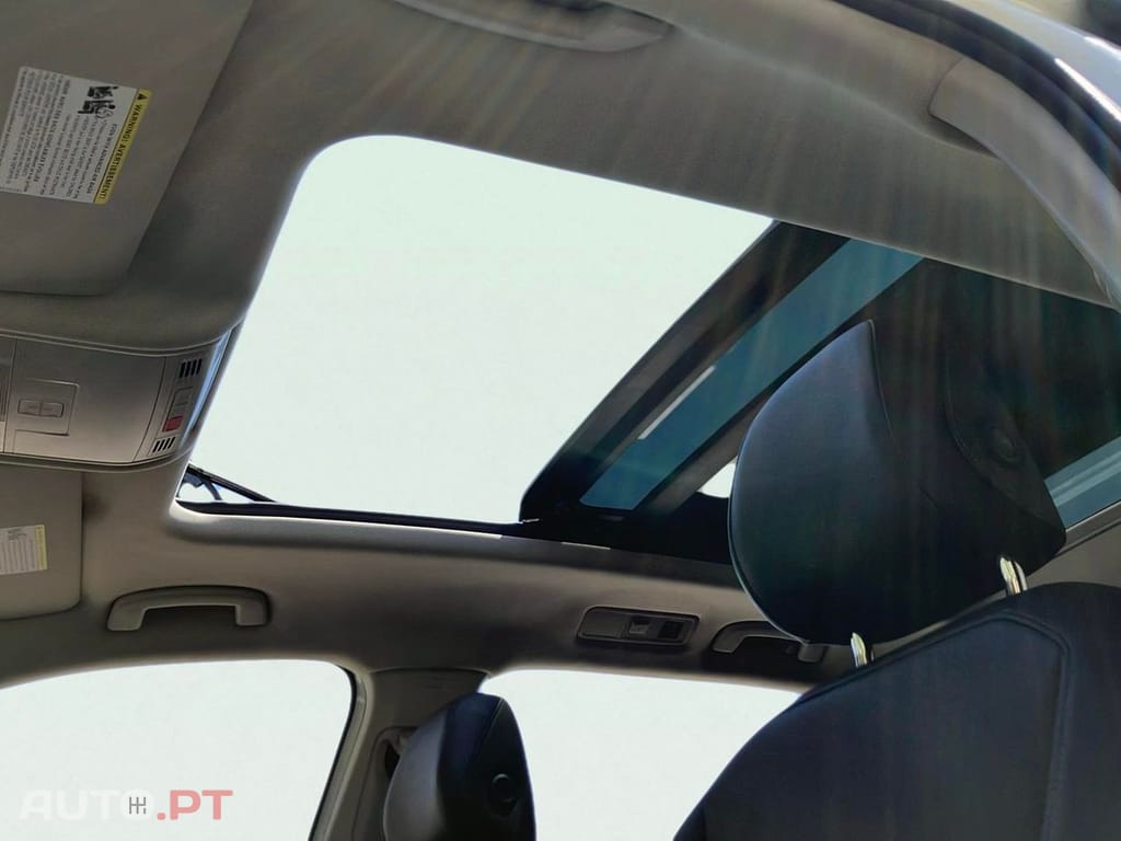 Volkswagen Tiguan 2.0 TSI Confortline DSG