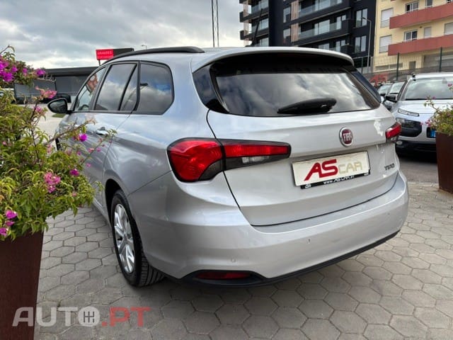 Fiat Tipo 1.3 M-Jet Easy