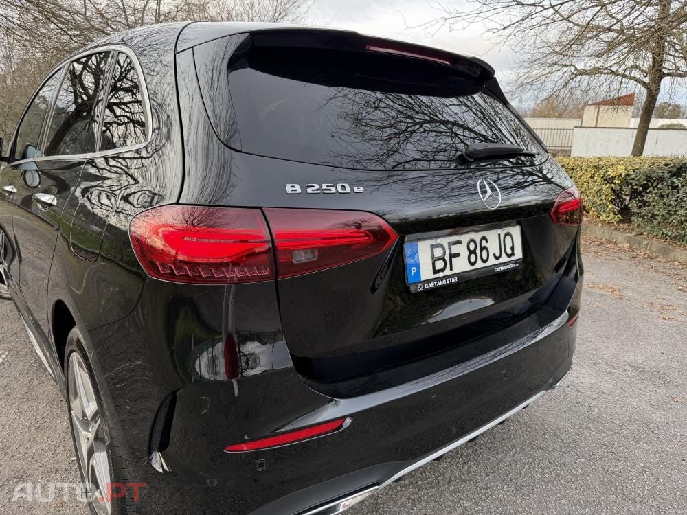 Mercedes-Benz B 250 e AMG Line