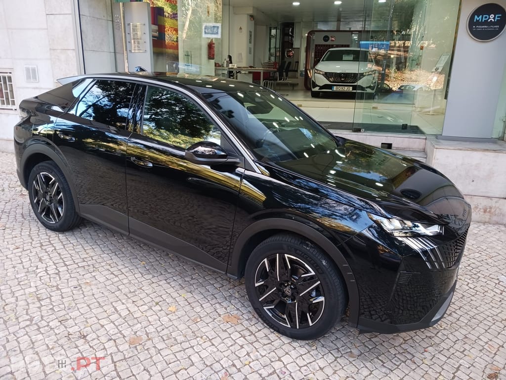 Peugeot 3008 1.2 Hybrid Allure Pack e-DCS6