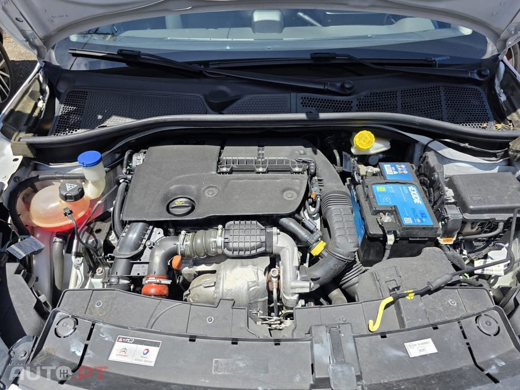 Citroen C4 Cactus 1.6 BlueHDi Shine