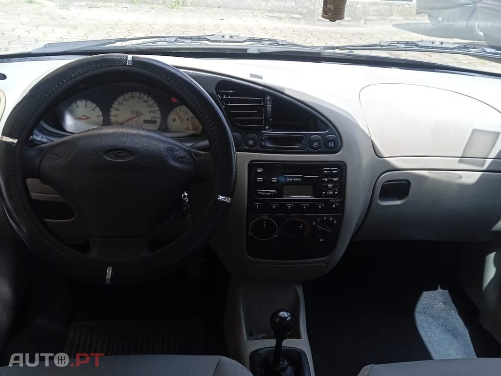 Ford Fiesta Tecno