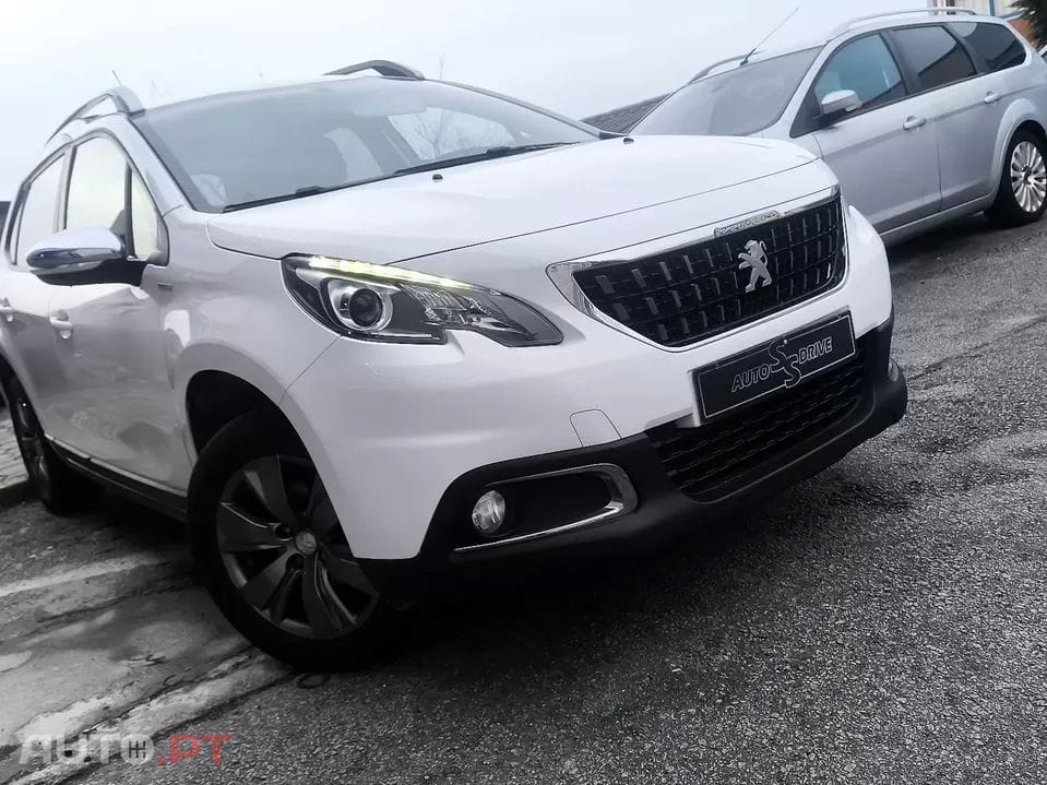 Peugeot 2008 1.6 BlueHDi Style