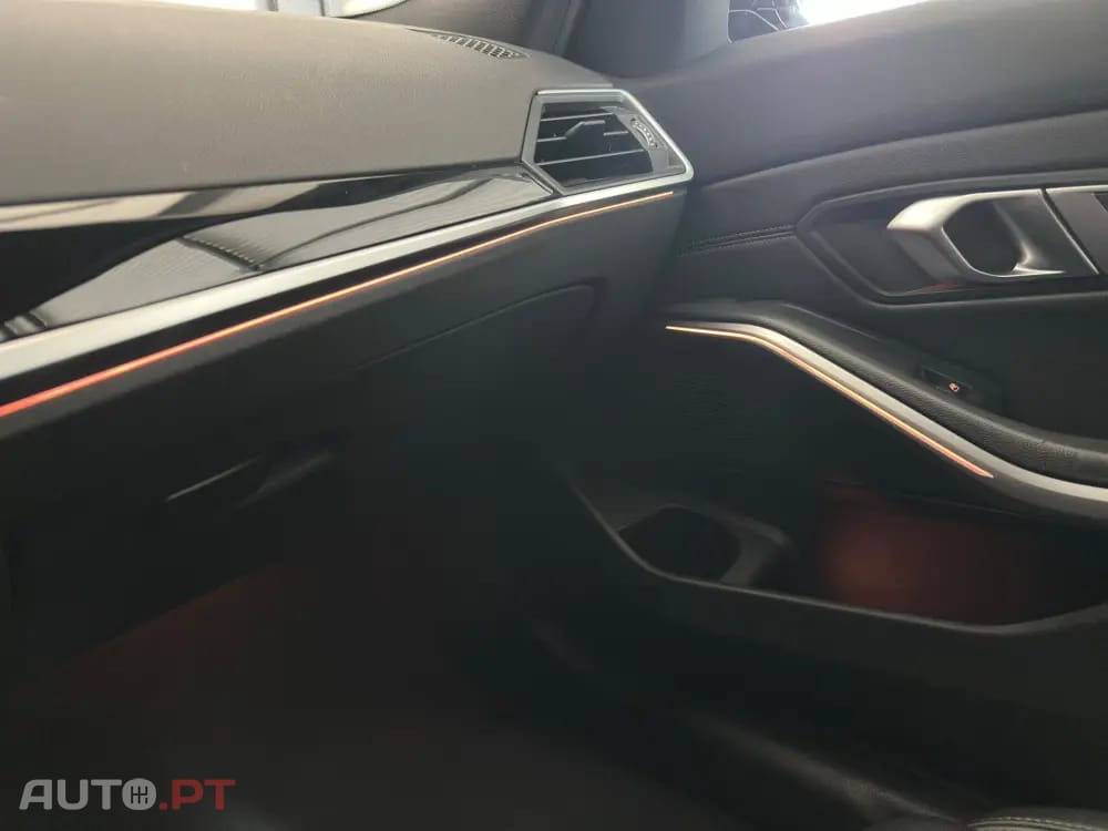BMW 320 e Line Sport Auto