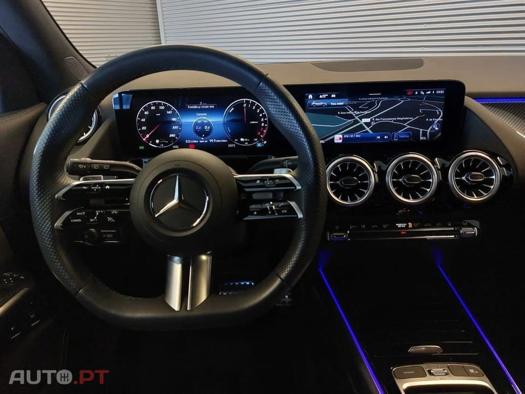 Mercedes-Benz GLA 250 e AMG Line