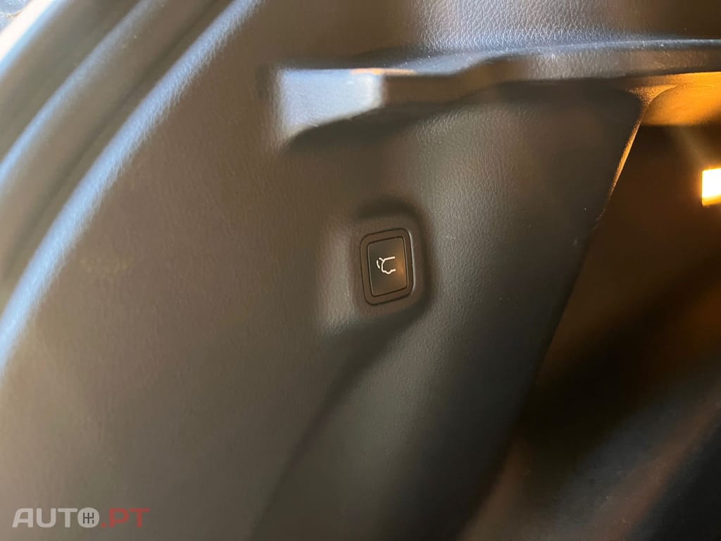 Jeep Compass 1.3 T4 4xe PLUG-IN HYBRID