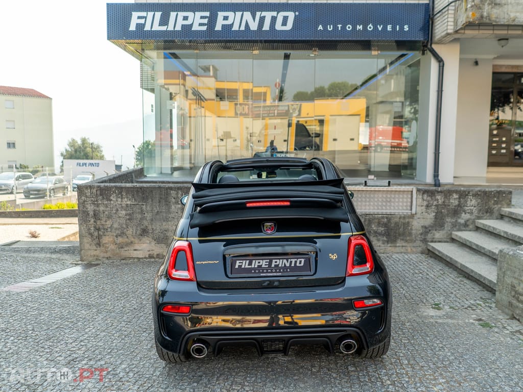 Abarth 595C 1.4 T-Jet Scorpioneoro