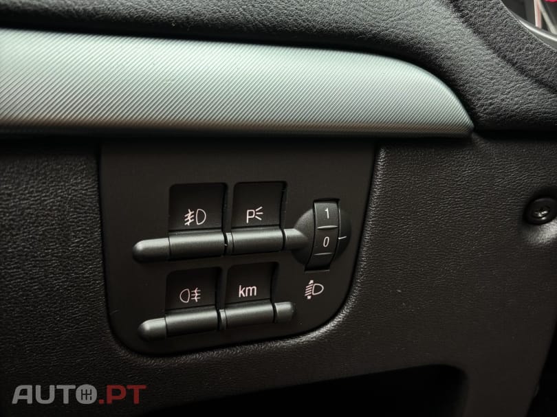 Alfa Romeo 159 1.9 JTD 16V Distinctive — fotografia 14