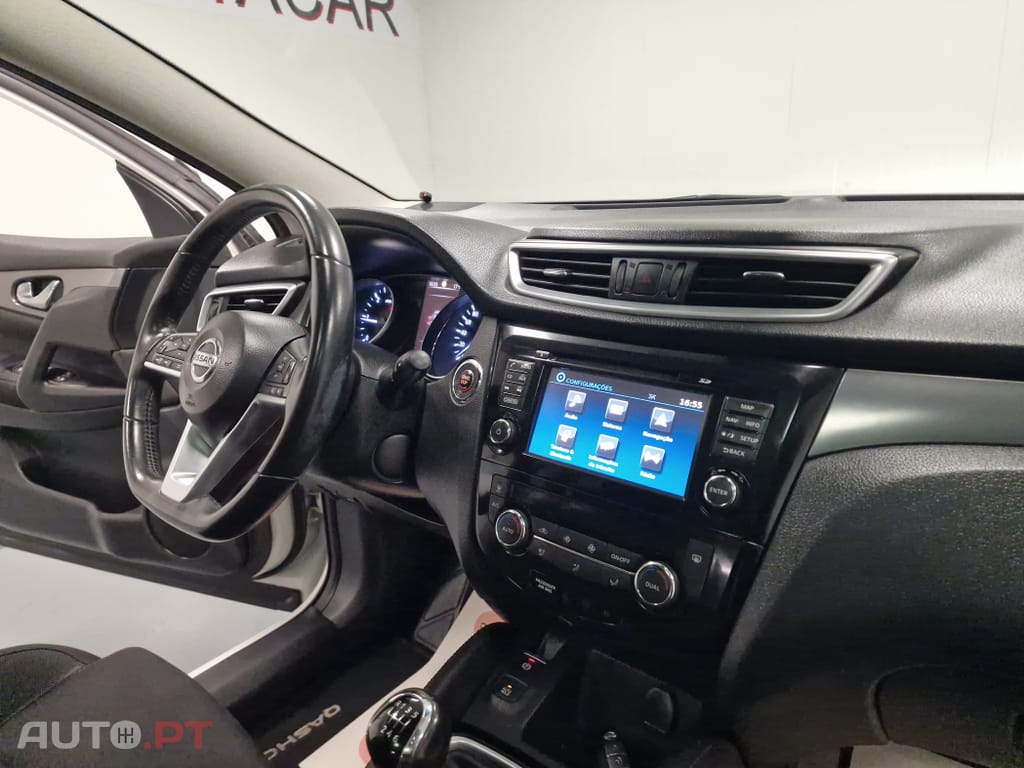 Nissan Qashqai 1.5 dCi N-Connecta