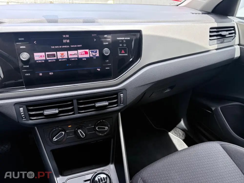 Volkswagen Polo 1.0 Confortline