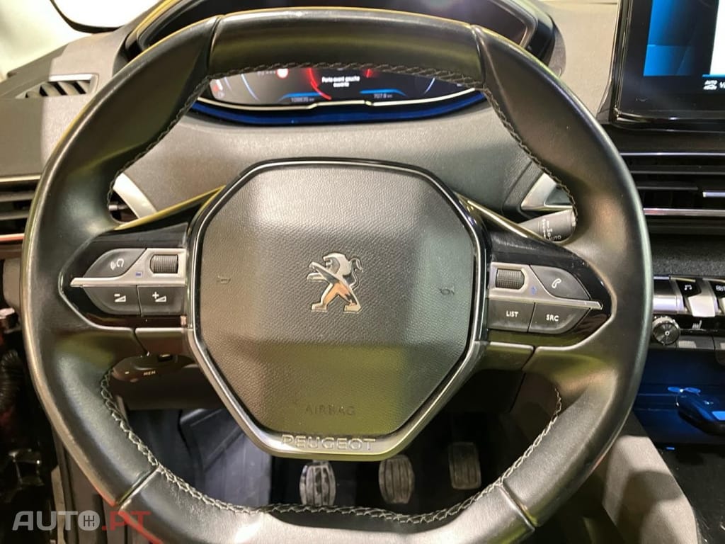 Peugeot 5008 1.2 PureTech Allure Pack