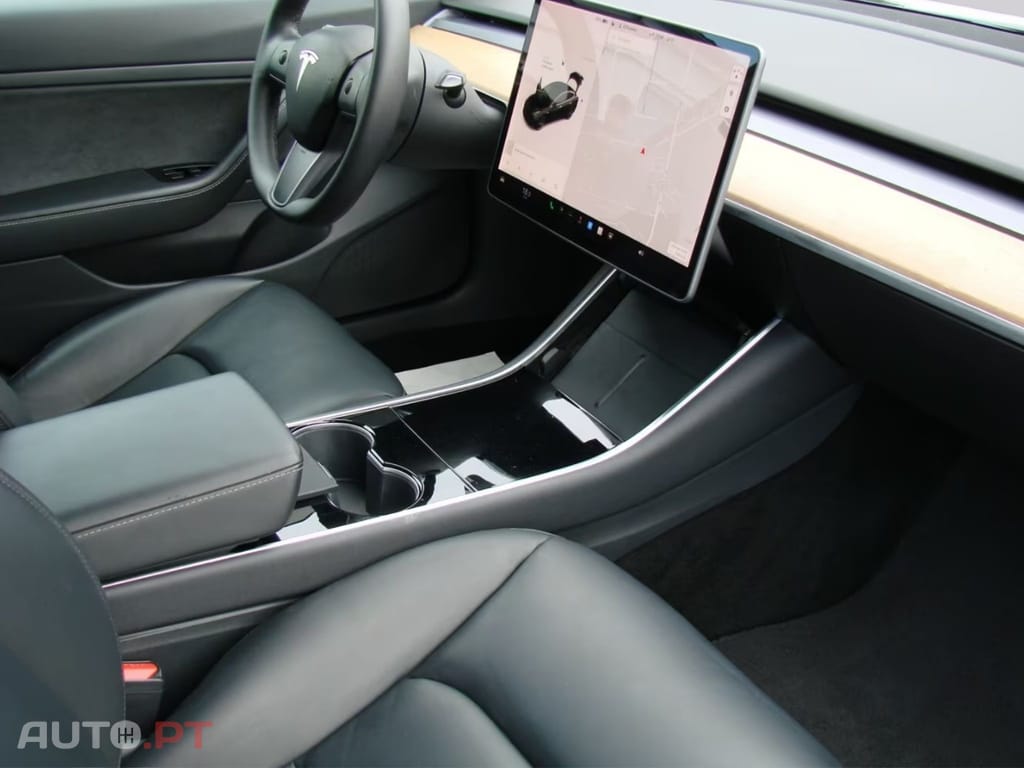 Tesla Model 3 Standard Range Plus RWD I.V.A DEDUTIVEL