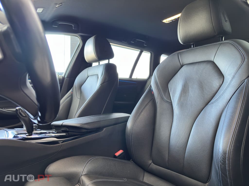 BMW 530 e Pack Desportivo M