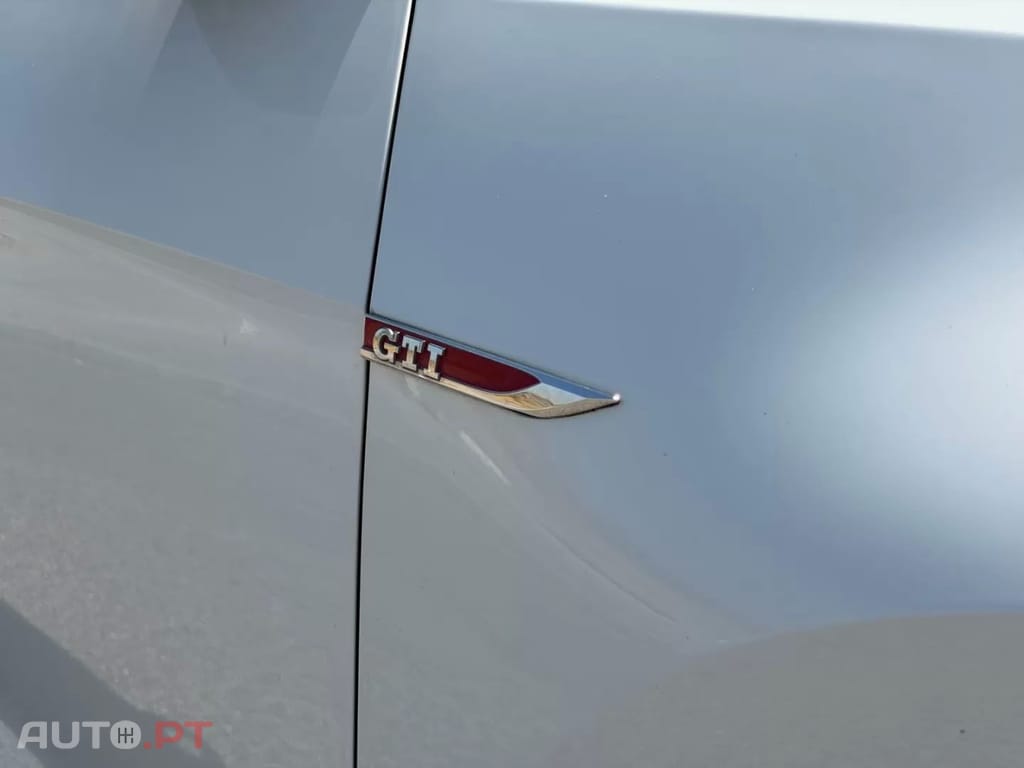 Volkswagen Golf 2.0 TSi GTi DSG Performance