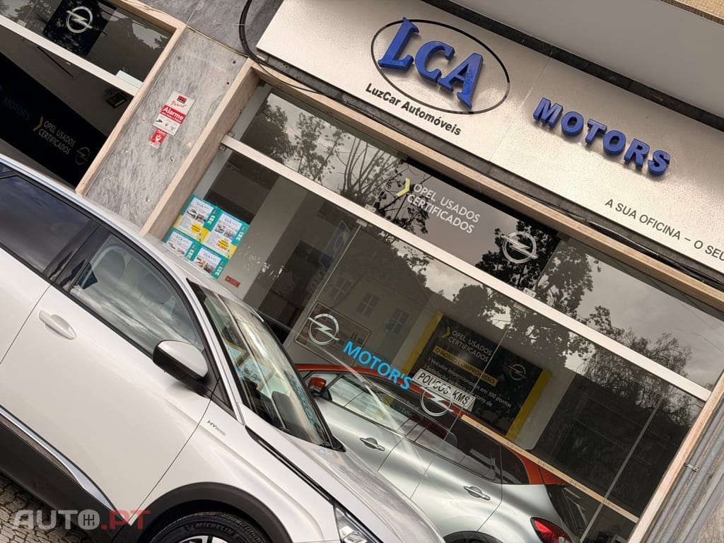 Peugeot 3008 1.6 Hybrid Allure Pack e-EAT8