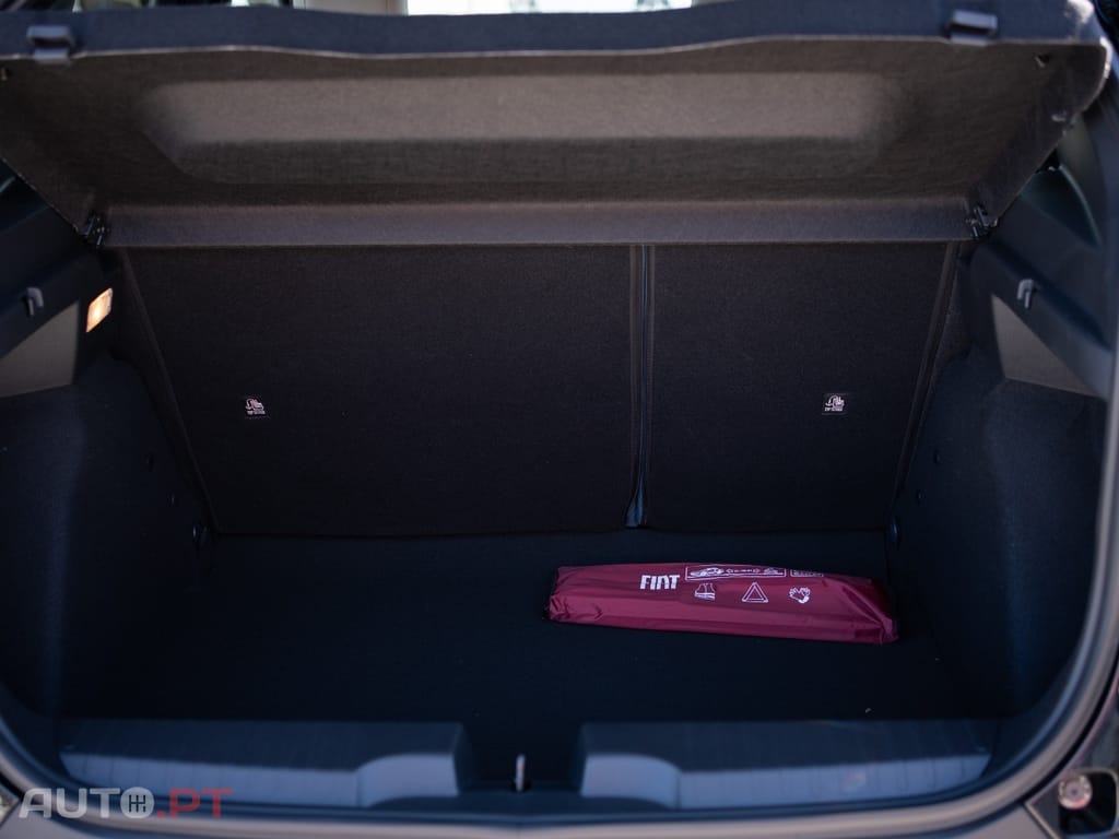 Fiat Grande Panda 1.2 Hybrid La Prima eDCT