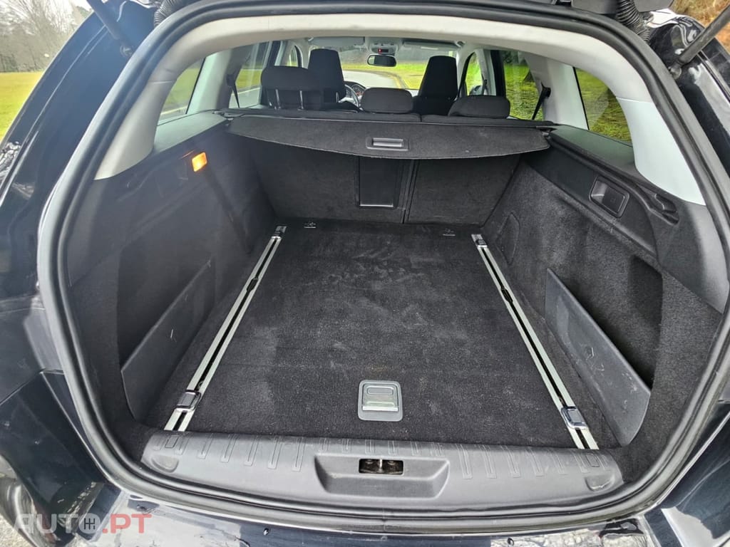 Peugeot 308 SW 1.6 BlueHDi Active J17