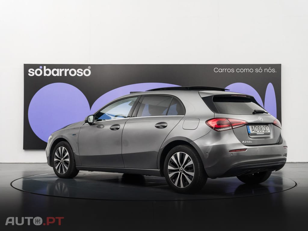 Mercedes-Benz A 250 e Style Plus