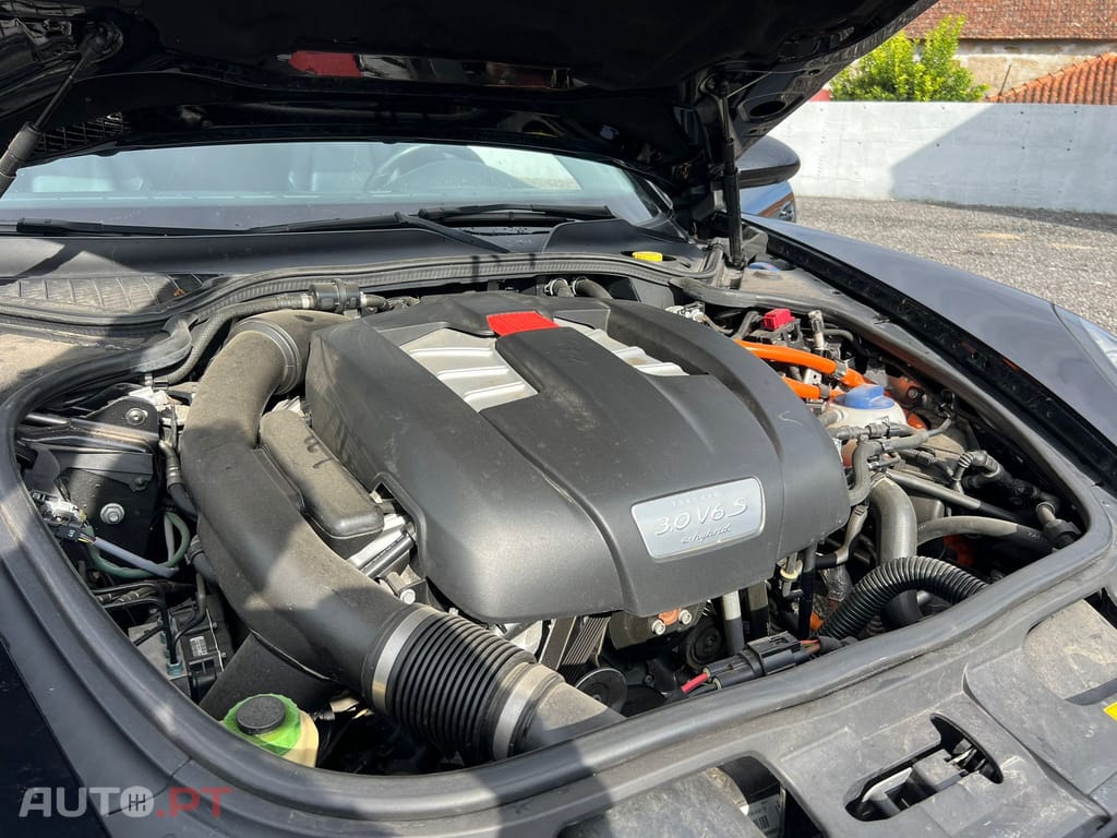 Porsche Panamera S Hybrid