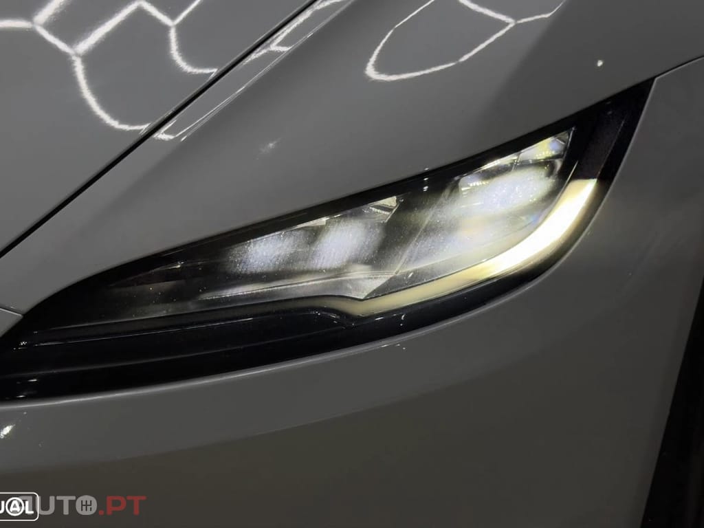 Tesla Model 3 Long Range Tração Integral
