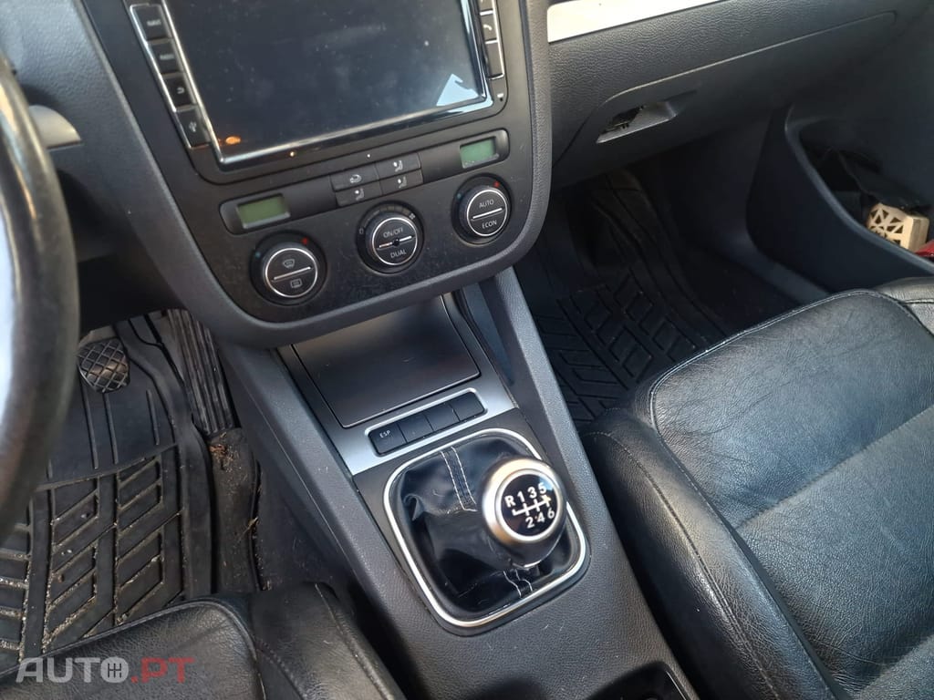 Volkswagen Golf 2.0 Highline