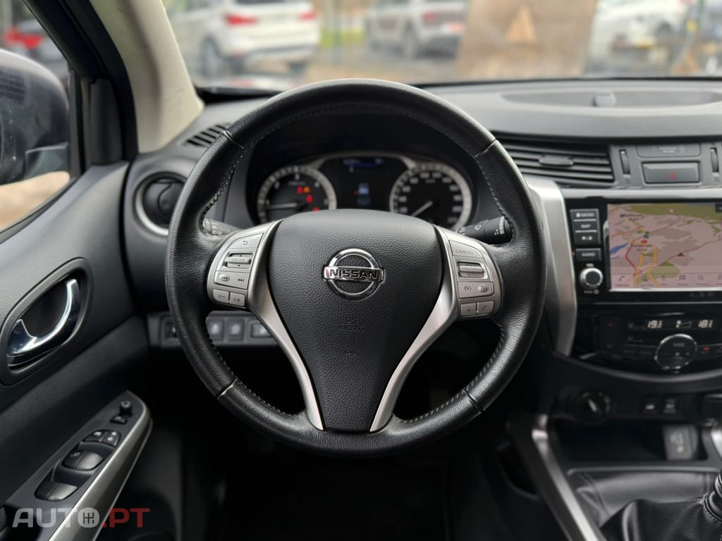 Nissan Navara 2.3 dCi CD 4WD N-Connecta Nav