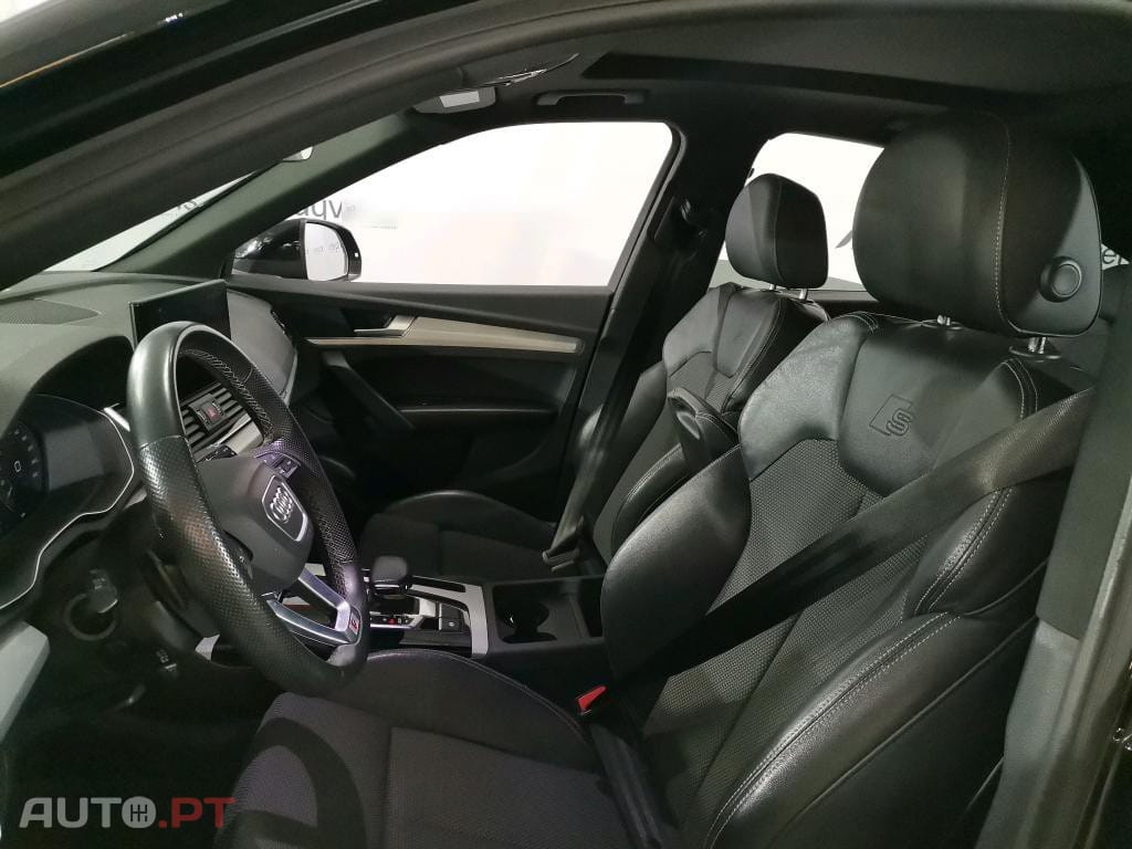 Audi Q5 50 TFSIe quattro Advance S tronic