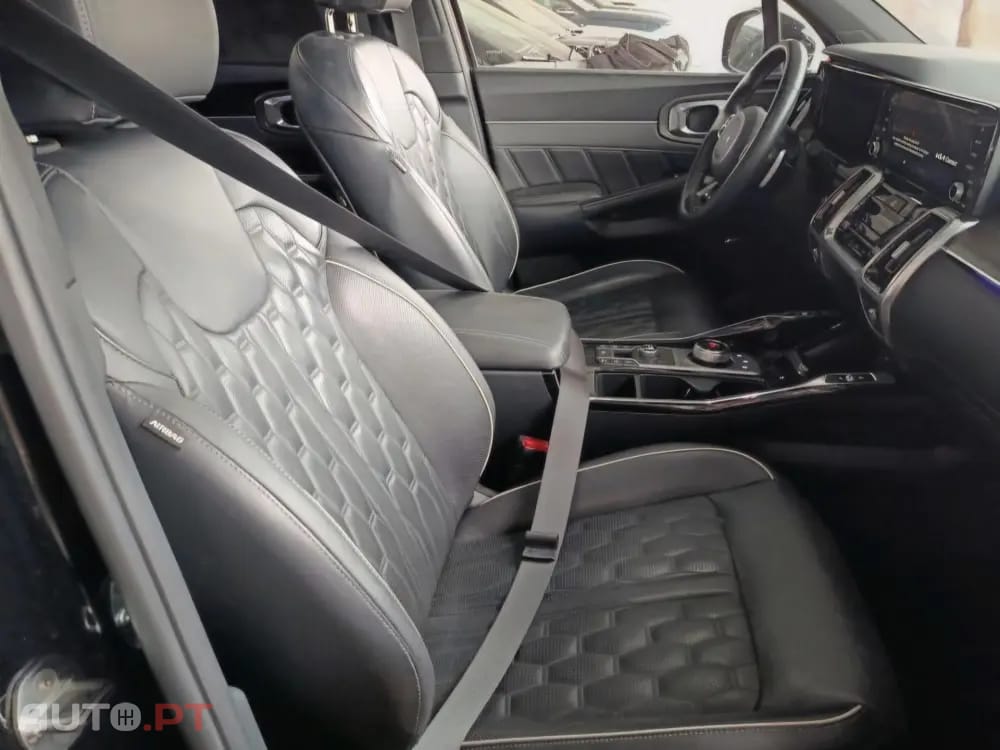 Kia Sorento 1.6 T-GDI PHEV Concept+SRF