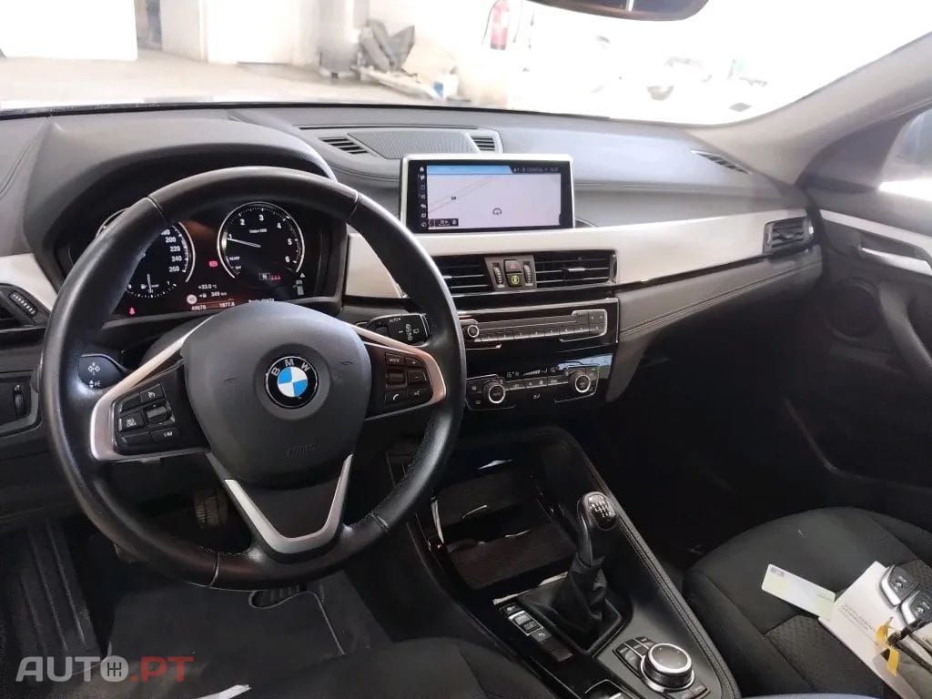 BMW X2 18 d sDrive Advantage