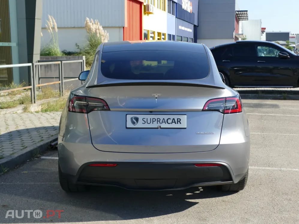 Tesla Model Y Performance Tração Integral