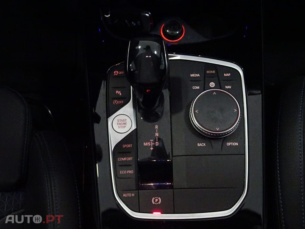BMW 216 d Pack Desportivo M