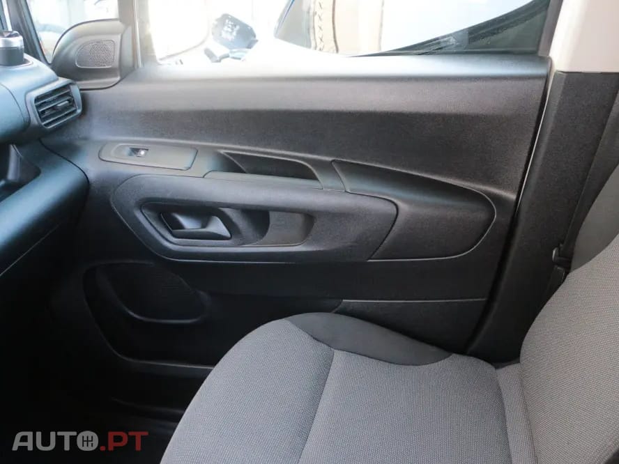 Peugeot Partner Partner 1.6 BlueHDi L1 Pro