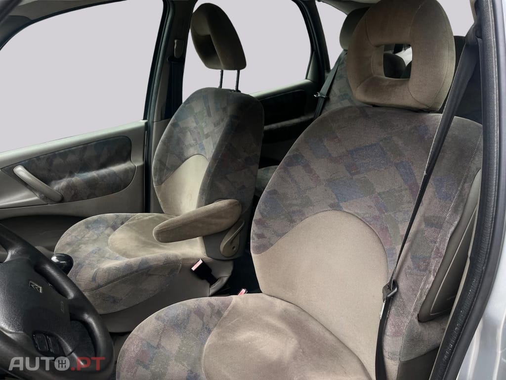 Citroen Xsara Picasso 1.6i