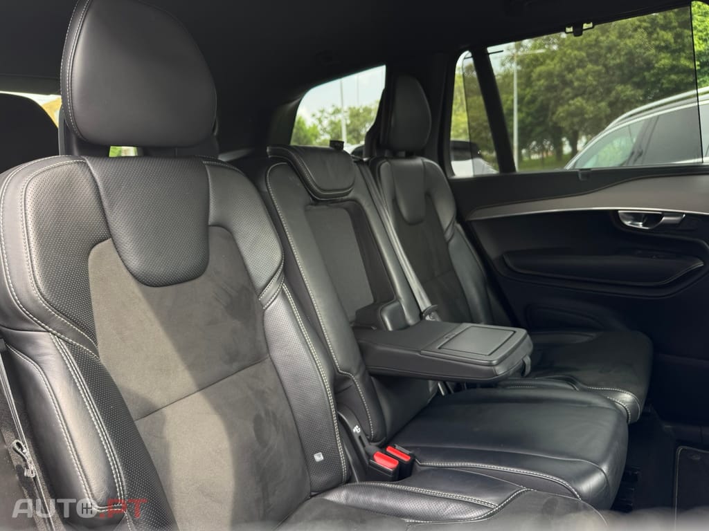 Volvo XC90 2.0 T8 PHEV R-Design AWD