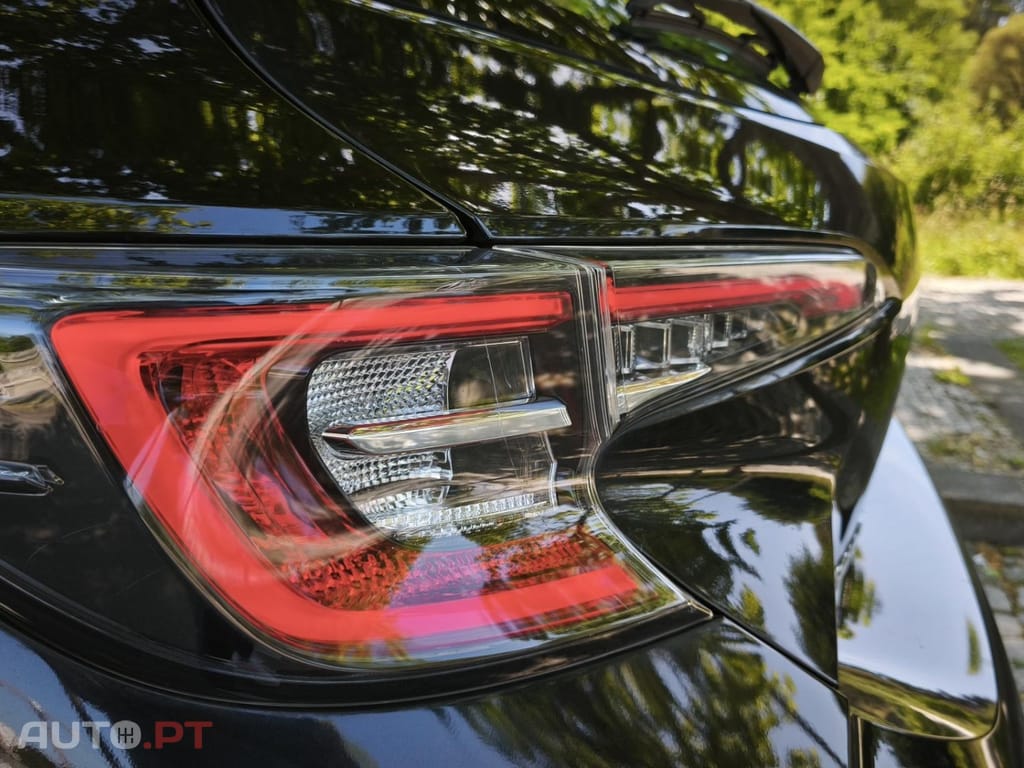 Toyota Corolla 1.8 Hybrid Comfort+P.Sport