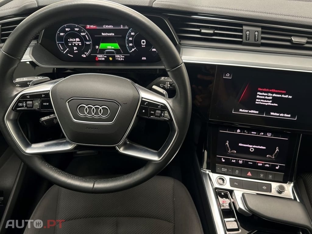Audi E-Tron 55 Quattro I.V.A DEDUTÍVEL 