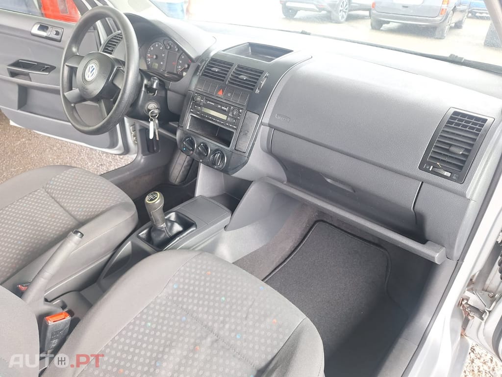 Volkswagen Polo 1.2 Confortline